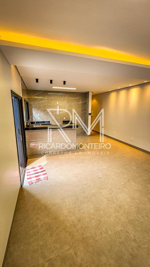Casa à venda com 3 quartos, 118m² - Foto 3