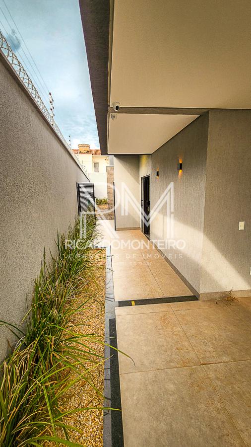 Casa à venda com 3 quartos, 118m² - Foto 17