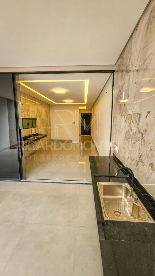 Casa à venda com 3 quartos, 188m² - Foto 11