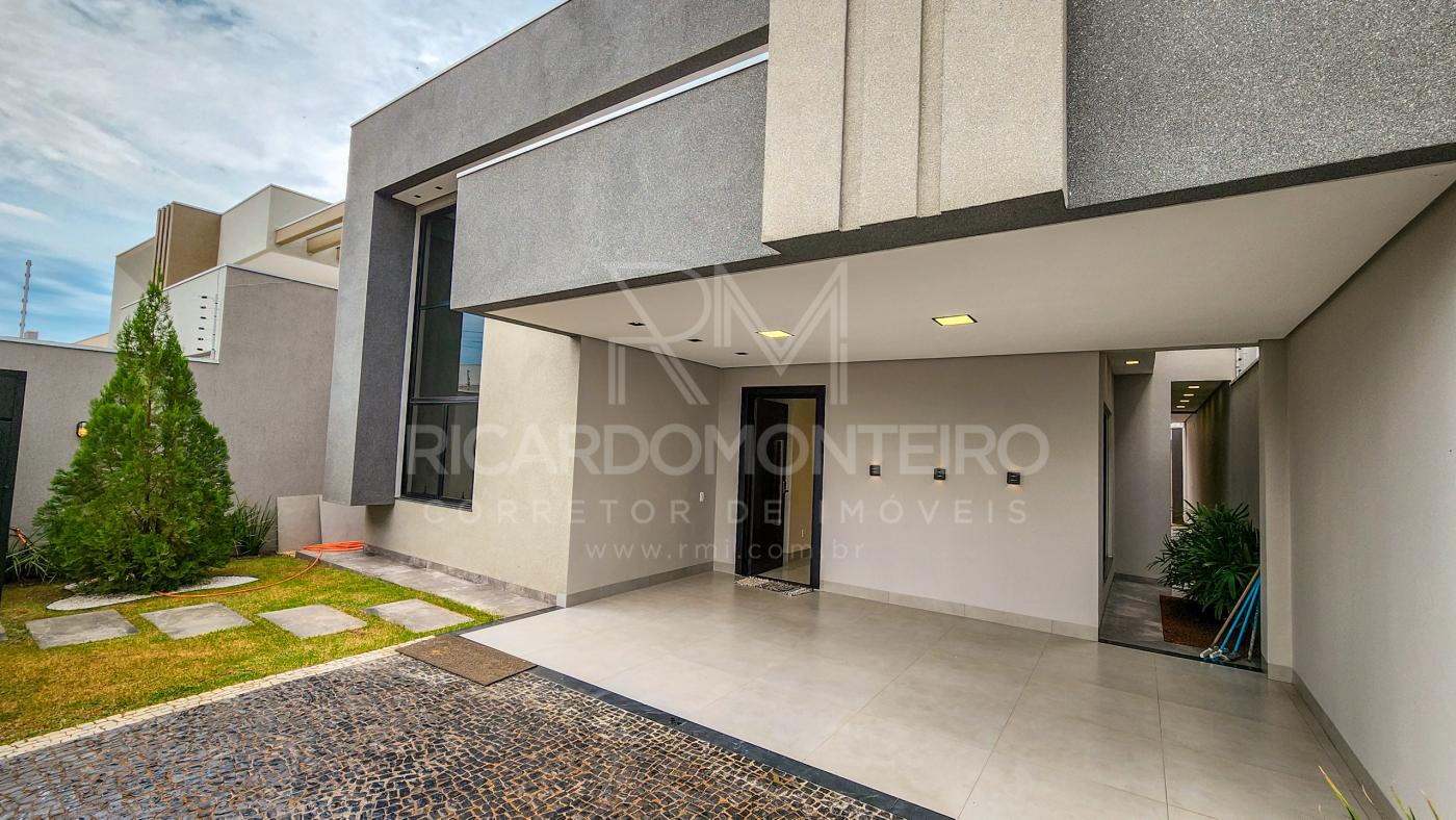 Casa à venda com 3 quartos, 188m² - Foto 1