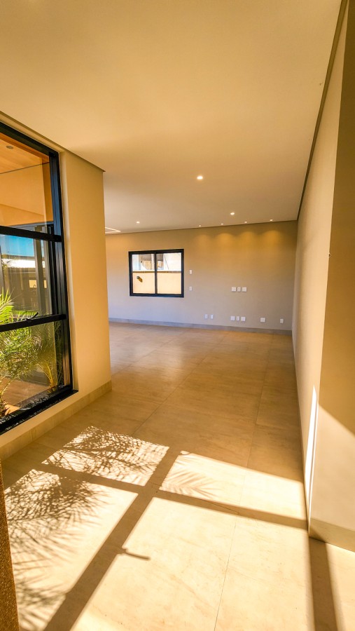 Casa de Condomínio à venda com 4 quartos, 305m² - Foto 6
