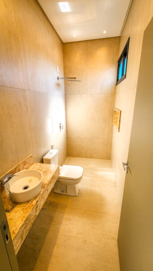 Casa de Condomínio à venda com 4 quartos, 305m² - Foto 23