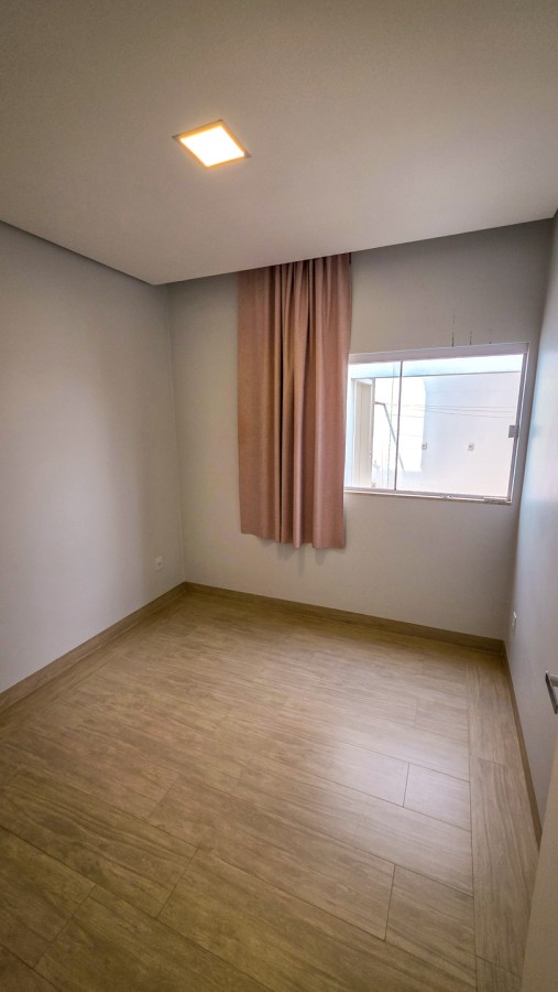 Casa para alugar com 5 quartos, 360m² - Foto 16