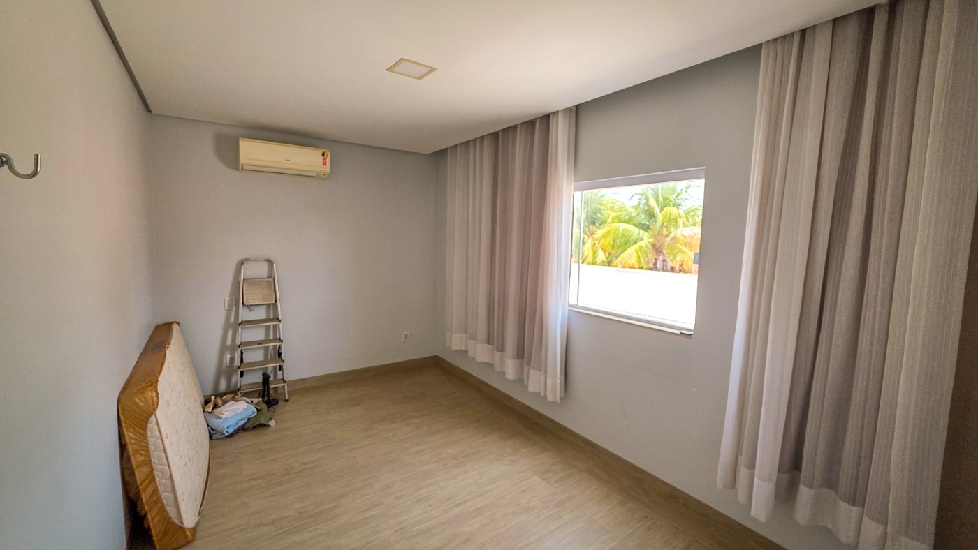 Casa para alugar com 5 quartos, 360m² - Foto 30