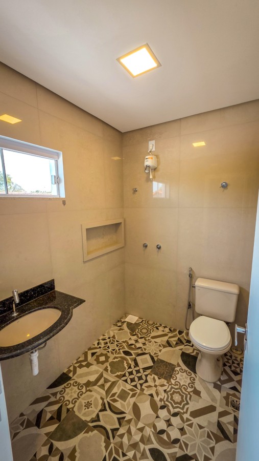 Casa para alugar com 5 quartos, 360m² - Foto 31