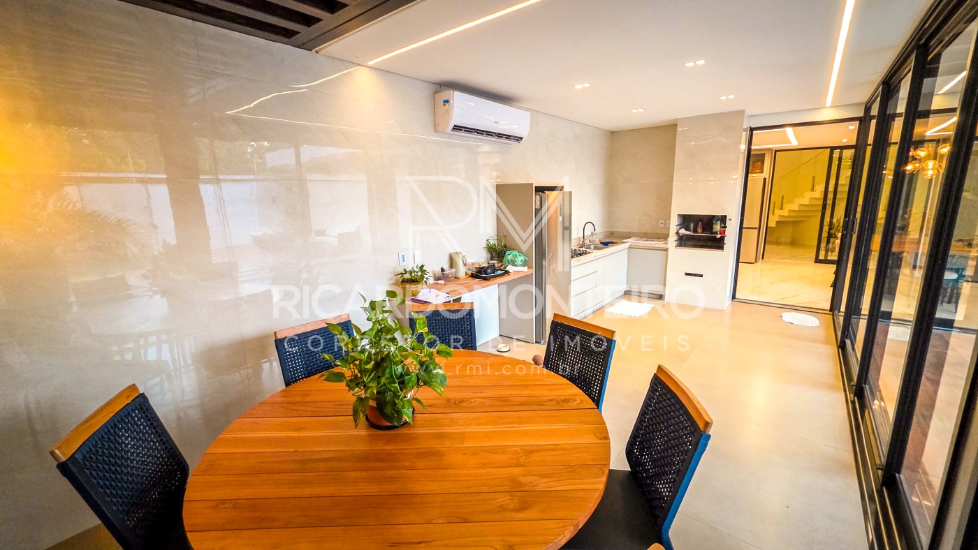 Casa, 5 quartos, 330 m² - Foto 32