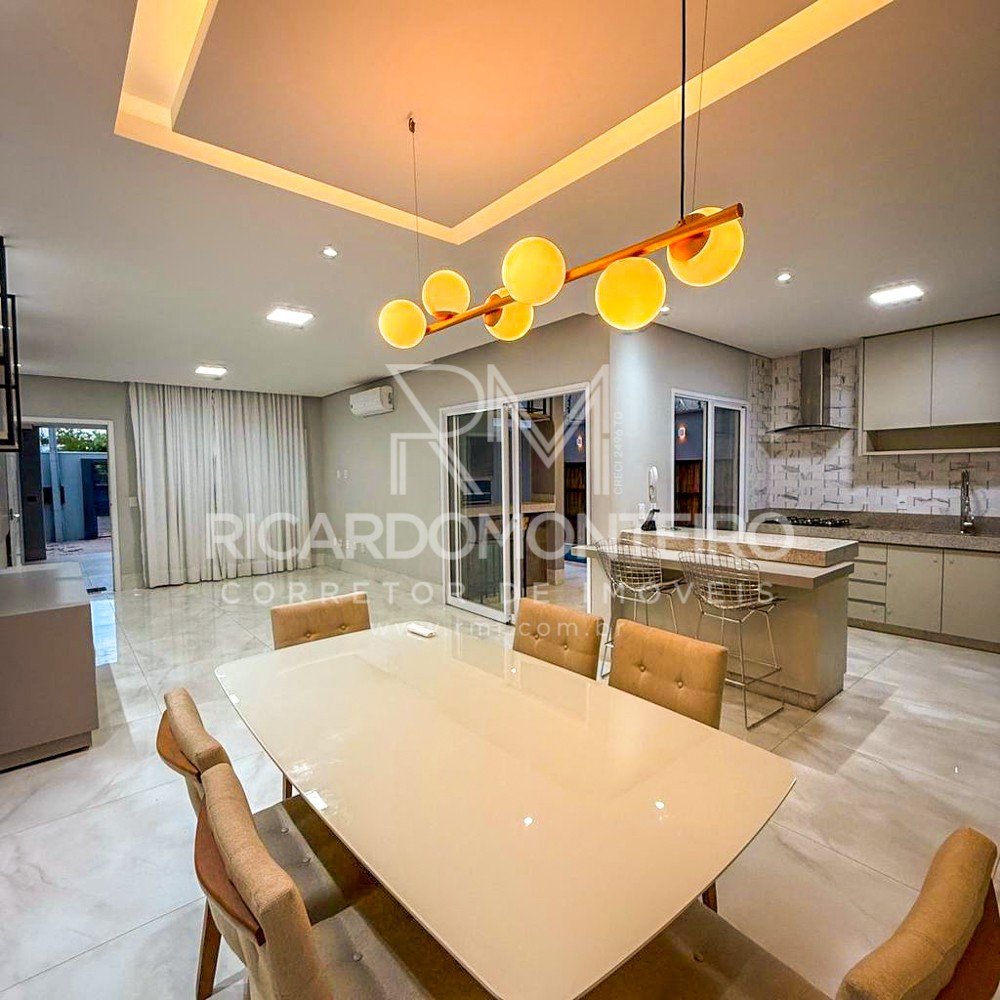 Casa, 3 quartos, 172 m² - Foto 1