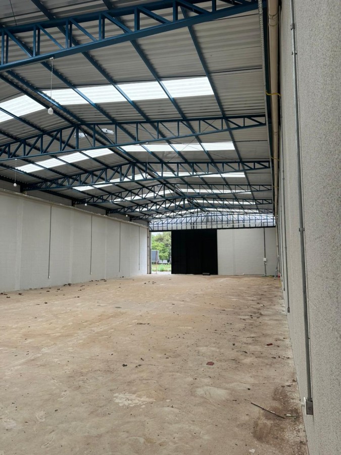 Depósito-Galpão, 615 m² - Foto 1