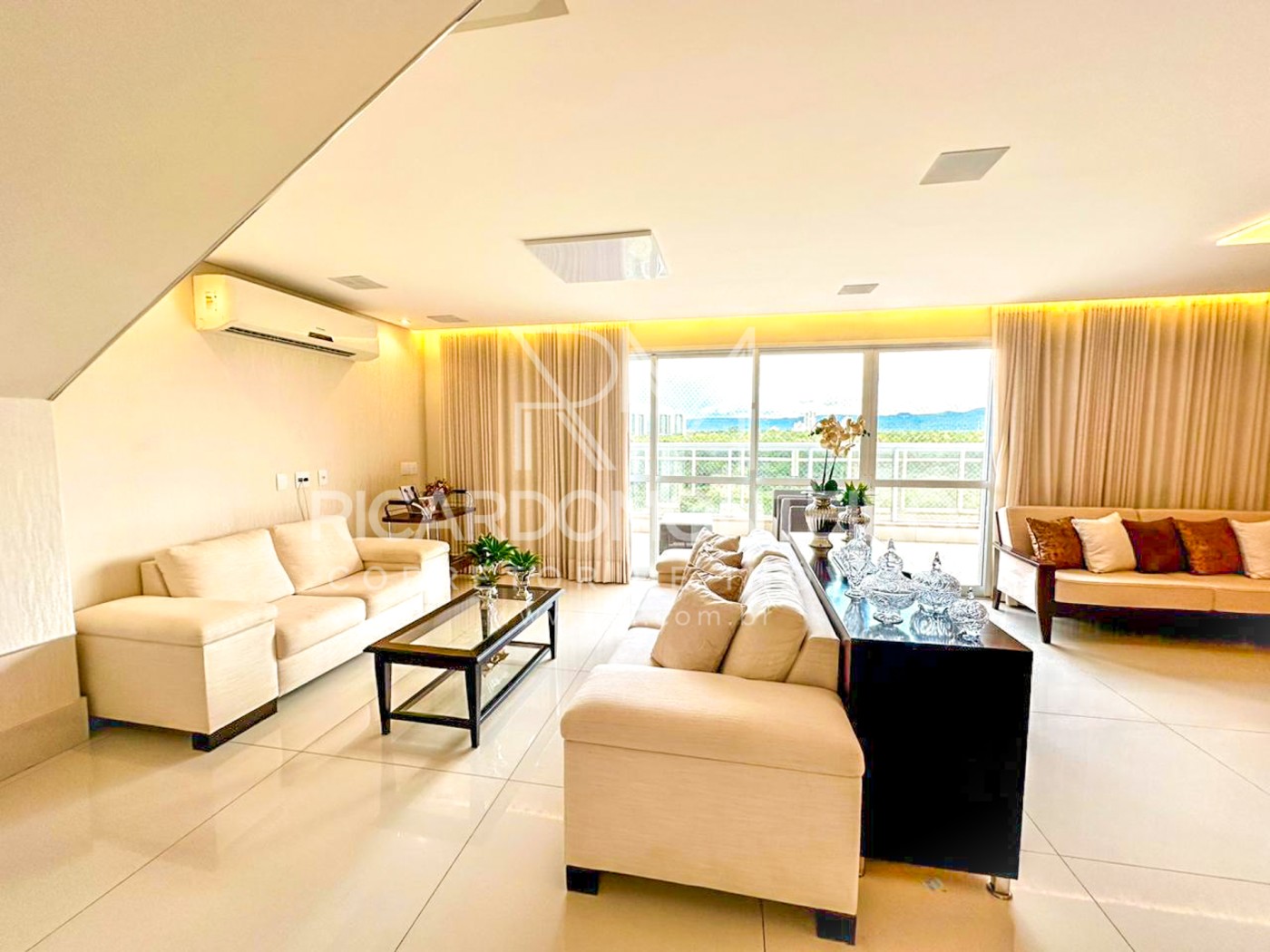 Apartamento, 4 quartos, 246 m² - Foto 8