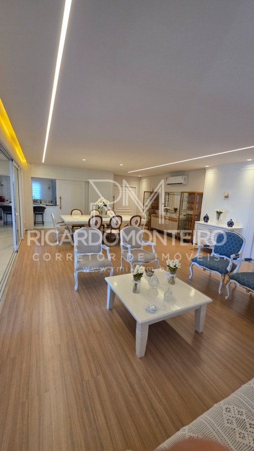 Cobertura, 3 quartos, 330 m² - Foto 4